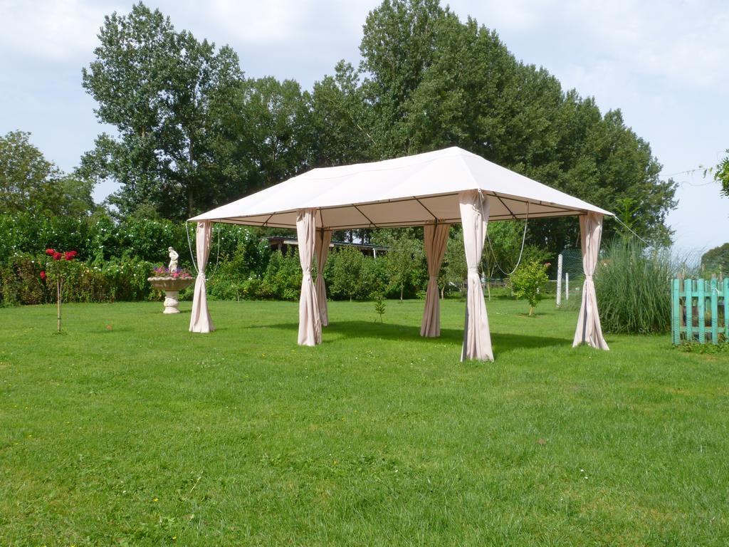 Gite Et Relais Equestre De Marie Tours-en-Vimeu Esterno foto