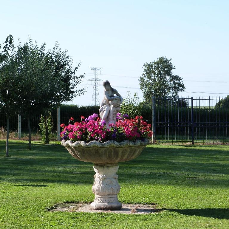 Gite Et Relais Equestre De Marie Tours-en-Vimeu Esterno foto